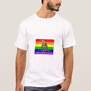 LGBTQ Gadsden vat me niet op de vlag T-shirt
