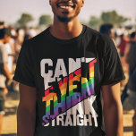 LGBTQ gay pride kan niet eens denken rechte regenb T-shirt<br><div class="desc">Een mooi en kleurrijk T-shirt met een ironisch LGBTQ-pride in witte en regenboogkleuren,  dat luidt: "Kan zelfs niet recht denken". Met dit leuke T-shirt voor gay pride voorlichting kun je de wereld shows dat je een trots LGBTQ-lid bent.</div>