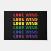 LGBTQ Gay Pride Liefde Wint  Herhaal Tekst Deurmat (Voorkant)