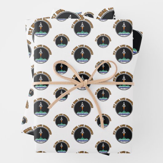 LGBTQ Gay Vlag, Vlieg Hoog, Liefde Onbegrensd Inpakpapier Vel (In situ)