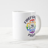 LGBTQ - gekleurde brandweerman Maltees dwarsontwer Grote Koffiekop (Voorkant rechts)