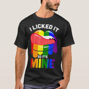 LGBTQ ik gaf het een licentie zodat zijn regenboog T-shirt