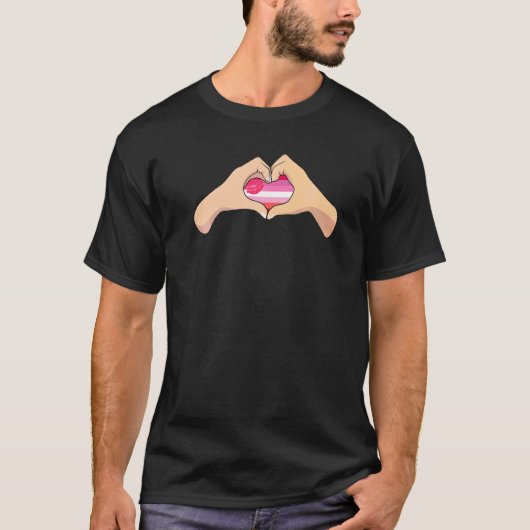 Lgbtq Lipstick Pride Flag Hand Heart Sign Lipstic T-shirt (Voorkant)