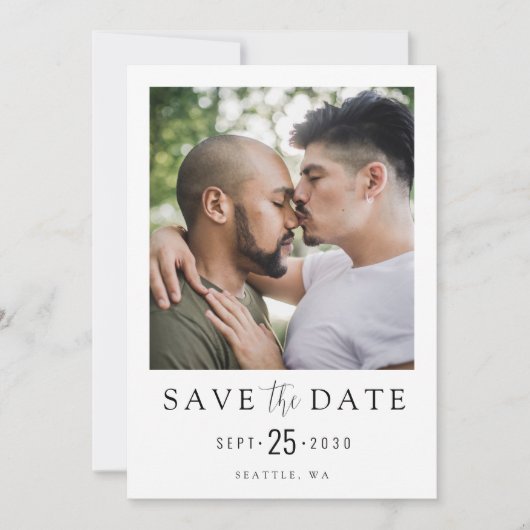 LGBTQ Modern Eenvoudig Elegante Foto Sla de Datum Save The Date (Voorkant)