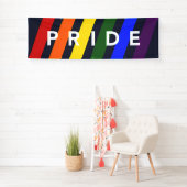 LGBTQ PRIDE Diagonal Rainbow Stripes op Navy Blue Spandoek (Insitu)