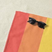 LGBTQ Pride liefde is nooit verkeerde regenboogvla Strandlaken (In situ)