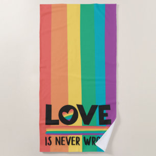 LGBTQ Pride liefde is nooit verkeerde regenboogvla Strandlaken