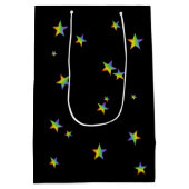 LGBTQ+ / Pride Rainbow Christmas Tree with Stars  Medium Cadeauzakje (Achterkant)