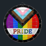 LGBTQ & Pride - Rainbow Progress Flag Dartbord<br><div class="desc">Dartboard: Rainbow Flag & de "Progress" variatie voegt een chevron langs de heupen toe met zwarte, bruine, lichtblauw, roze en witte strepen om deze gemeenschappen (gemarginaliseerde mensen van kleur, transindividuen, mensen die met HIV/AIDS leven en mensen die verloren zijn gegaan) naar de voorgrond te brengen; "de pijl wijst naar rechts...</div>