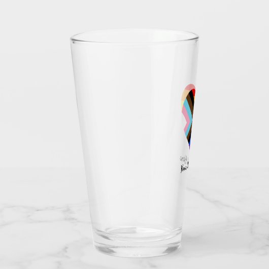 LGBTQ & Pride - Rainbow Progress Flag Shot Glass Glas (Rechts)