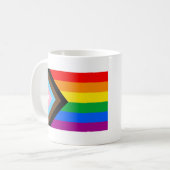 LGBTQ+ Progress Pride-vlag Koffiemok (Voorkant links)