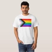 LGBTQ+ Progress Pride Vlag T-shirt (Voorkant volledig)