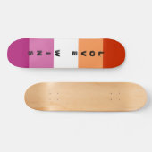 LGBTQ Rainbow Lesbian Pride Flag Custom Text Persoonlijk Skateboard (Horizontaal)