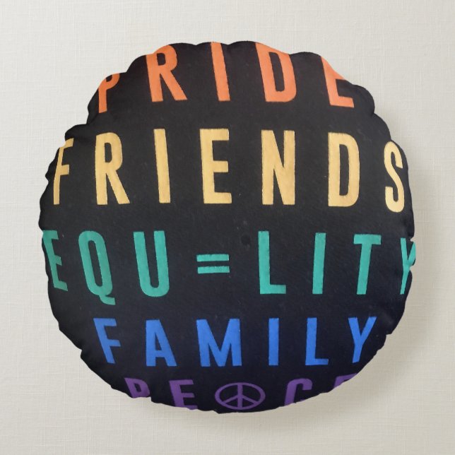 LGBTQ Rond Kussen (Voorkant)