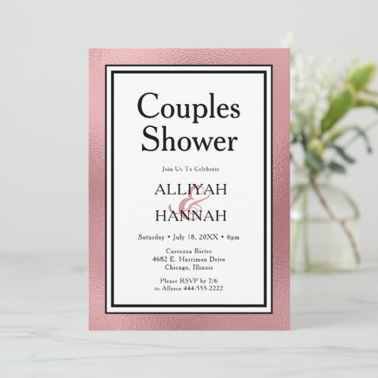 LGBTQ Roos Gold Modern Couples Douche Uitnodiging (Staand voorkant)