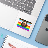 LGBTQ+ Voortgangspunt - Primaire vlag Sticker (Laptop met iPhone)