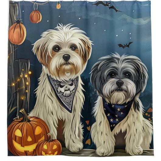 Lhasa Apso Halloween Spooky Douchegordijn (Voorkant)