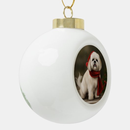 Lhasa Apso Hond in Sneeuw Kerstmis Keramische Bal Ornament (Links)