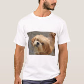 Lhasa Apso in een tuin T-shirt (Voorkant)