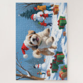 Lhasa Apso loopt in de sneeuw met kerstmuts Legpuzzel (Verticaal)