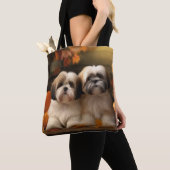Lhasa Apso Puppy Herfst Verrukking Pompoen Tote Bag (Dichtbij)