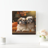 Lhasa Apso Puppy Herfstvreugde Pompoen Vierkante Klok (Huis)