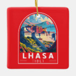 Lhasa Tibet Travel Art Vintage Keramisch Ornament<br><div class="desc">Lhasa retro vector reisontwerp. Lhasa,  de hoofdstad van de Tibetaanse Autonome Regio,  ligt aan de noordelijke oever van de rivier de Lhasa in een vallei van de Himalaya.</div>