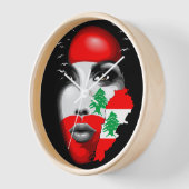 Libanon Vlag en Kaart op het gezicht van het meisj (Hoek)