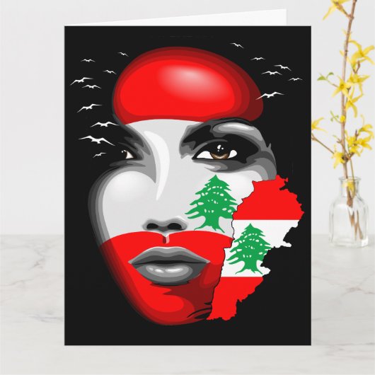 Libanon Vlag en Kaart op het gezicht van het meisj (Gele Bloem)