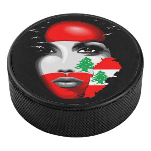 Libanon Vlag en Kaart op het gezicht van het meisj Hockey Puck