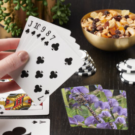 Libel met blauwe ogen op bloem pokerkaarten
