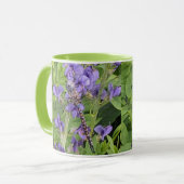 Libel met blauwe ogen op paarse bloemen mok (Voorkant links)