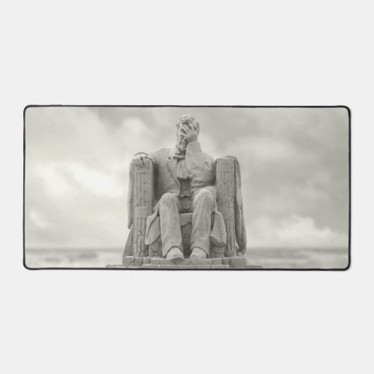 Liberty Crumbling Desk Pad (Voorkant)