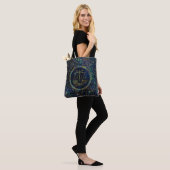 Libra Zodiac Gold Abalone op constellatie Tote Bag (Op model)