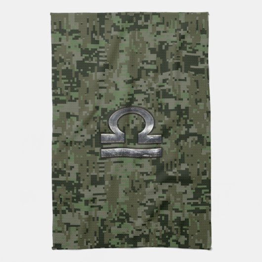 Libra Zodiac Sign Woodland Digital Camouflage Theedoek (Verticaal)