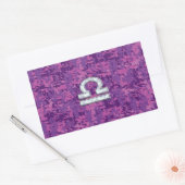 Libra Zodiac Symbol on Fuchsia Digital Camo Rechthoekige Sticker (Envelop)