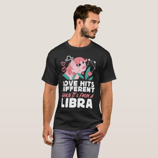 Libradische Zodiac Love is anders als hij van een  T-shirt (Voorkant volledig)