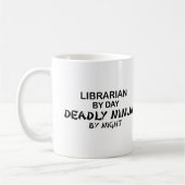 Librarian Deadly Ninja bij nacht Koffiemok (Links)