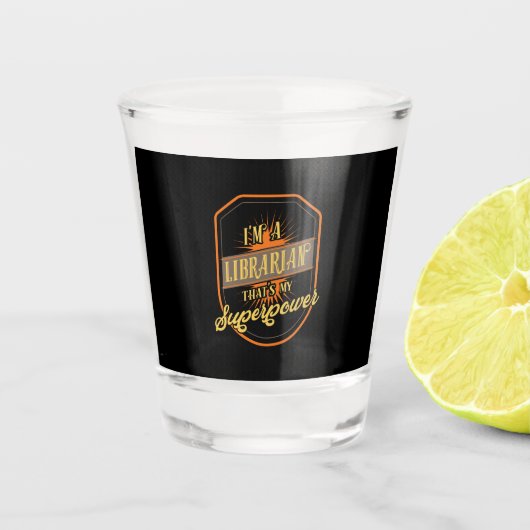 Librarian Shot Glas (Voorkant)