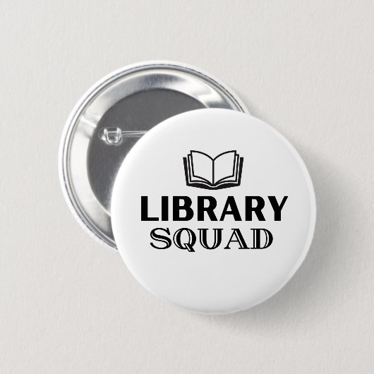 LIBRARY SQUAD RONDE BUTTON 5,7 CM (Voorkant /achterkant)