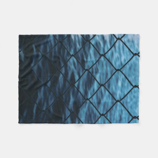 Lichaam van het water vóór de kettingkoppelomheini fleece deken (Voorkant (Horizontaal))