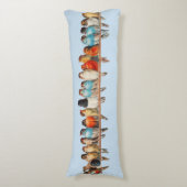 Lichaamslang met vogelrij op lichtblauw lichaamskussen (Voorkant Verticaal)