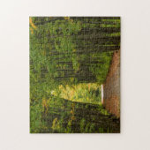 Licht aan het einde van een tunnel van bomen legpuzzel (Verticaal)