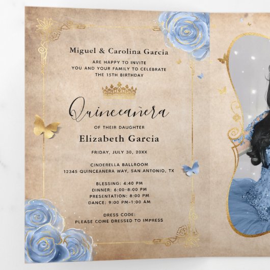 Licht Baby Blauw en Goud Elegante Foto Quinceanera Drieluik Uitnodiging (Binnenzijde eerst)