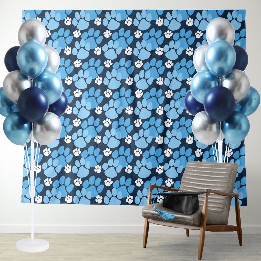 Licht Baby Blauw & Navy Herhalende Pawprint Achter Wandkleed