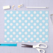 Licht babyblauw en witte stippen tissuepapier (Craft)