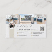 Licht beige moderne minimalistische vastgoedfoto visitekaartje (Achterkant)