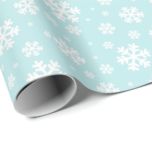 Licht blauw en witte feestelijke kerstsnowflakes cadeaupapier (Rol Hoek)