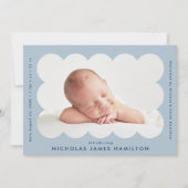 Licht Blauw Modern Scalloped Photo Lijst Birth Aankondiging (Voorkant)