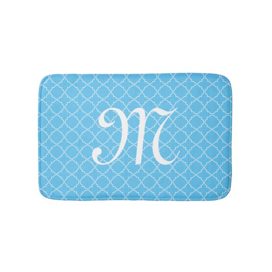 Licht blauw monogram quatrefoliepatroon badmat (Voorkant)